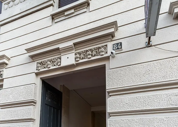 Luxury - Near Stazione Centrale